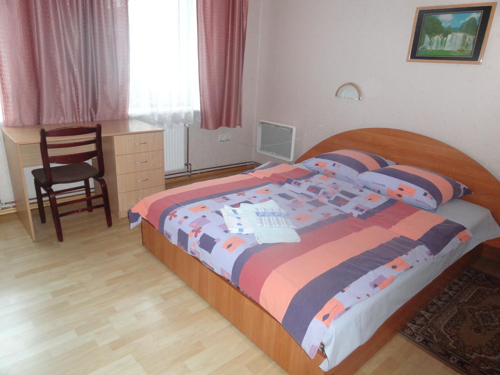 Hotel Rebir Даугавпилс Номер фото